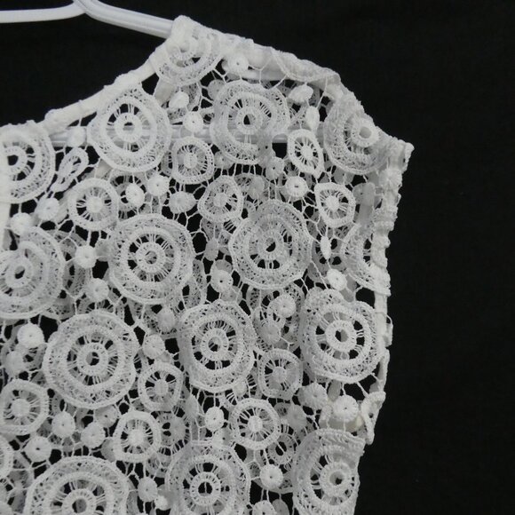 NEXT | size 14 | Elegant White Lace Top with Circular Pattern - Picture 10 of 13
